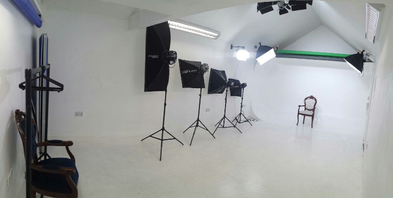 studio 1 cove&lights