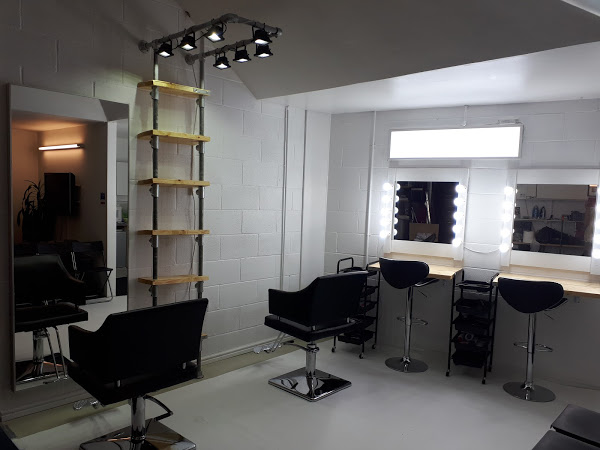 studio 3 make up hair salon