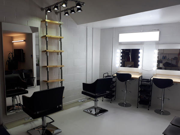 studio 3 salon